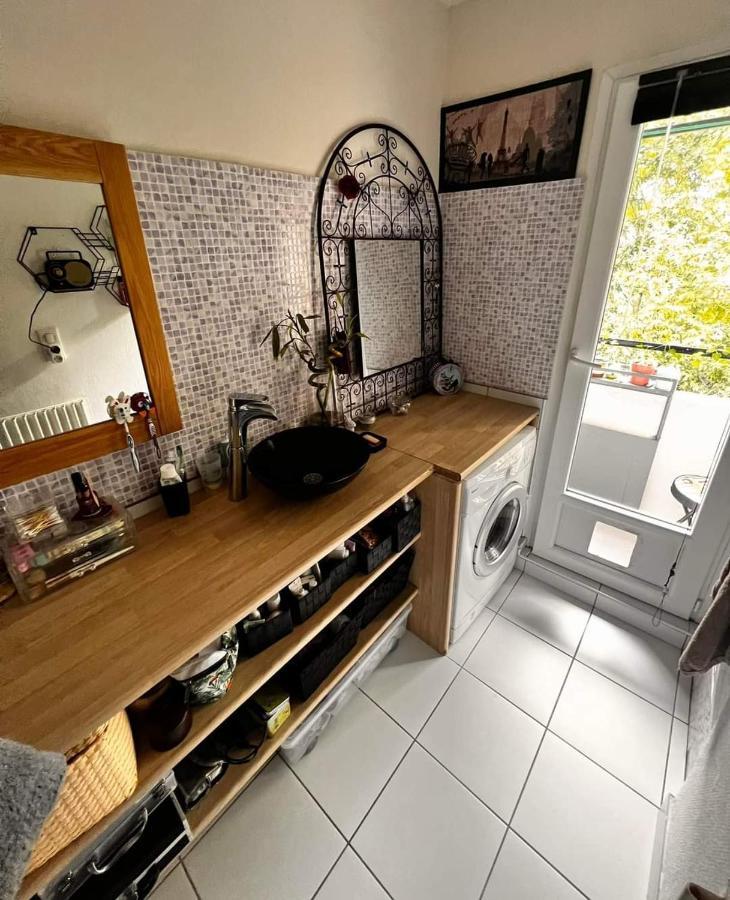 Charmant Appartement A Deux Pas Du Centre Historique Quimper Exteriör bild