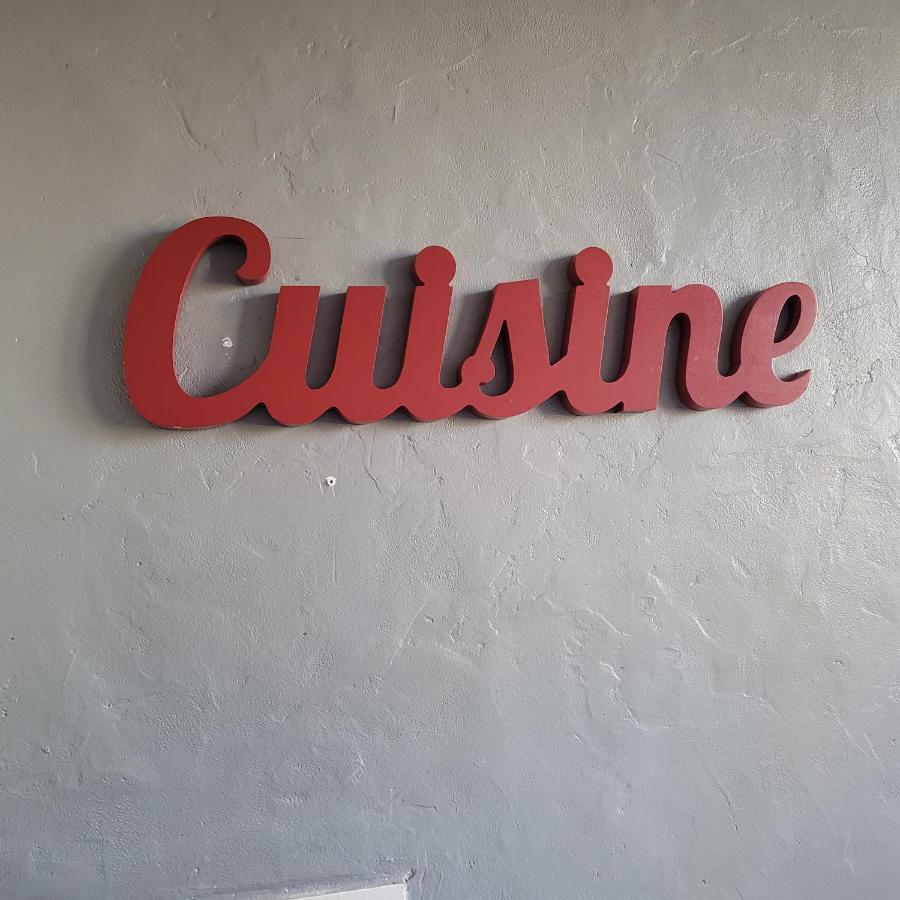 Charmant Appartement A Deux Pas Du Centre Historique Quimper Exteriör bild