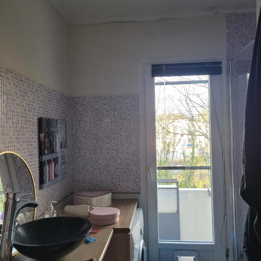 Charmant Appartement A Deux Pas Du Centre Historique Quimper Exteriör bild
